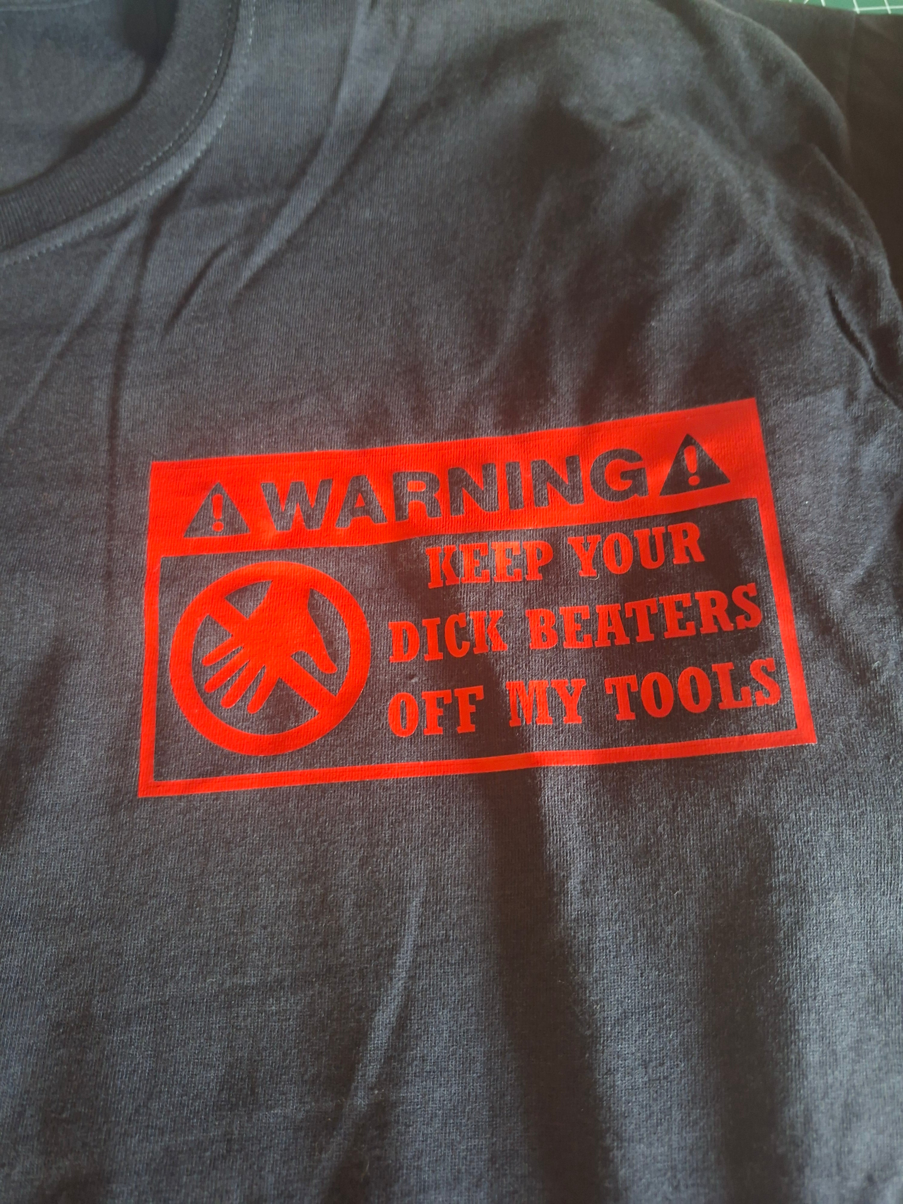 T SHIRT