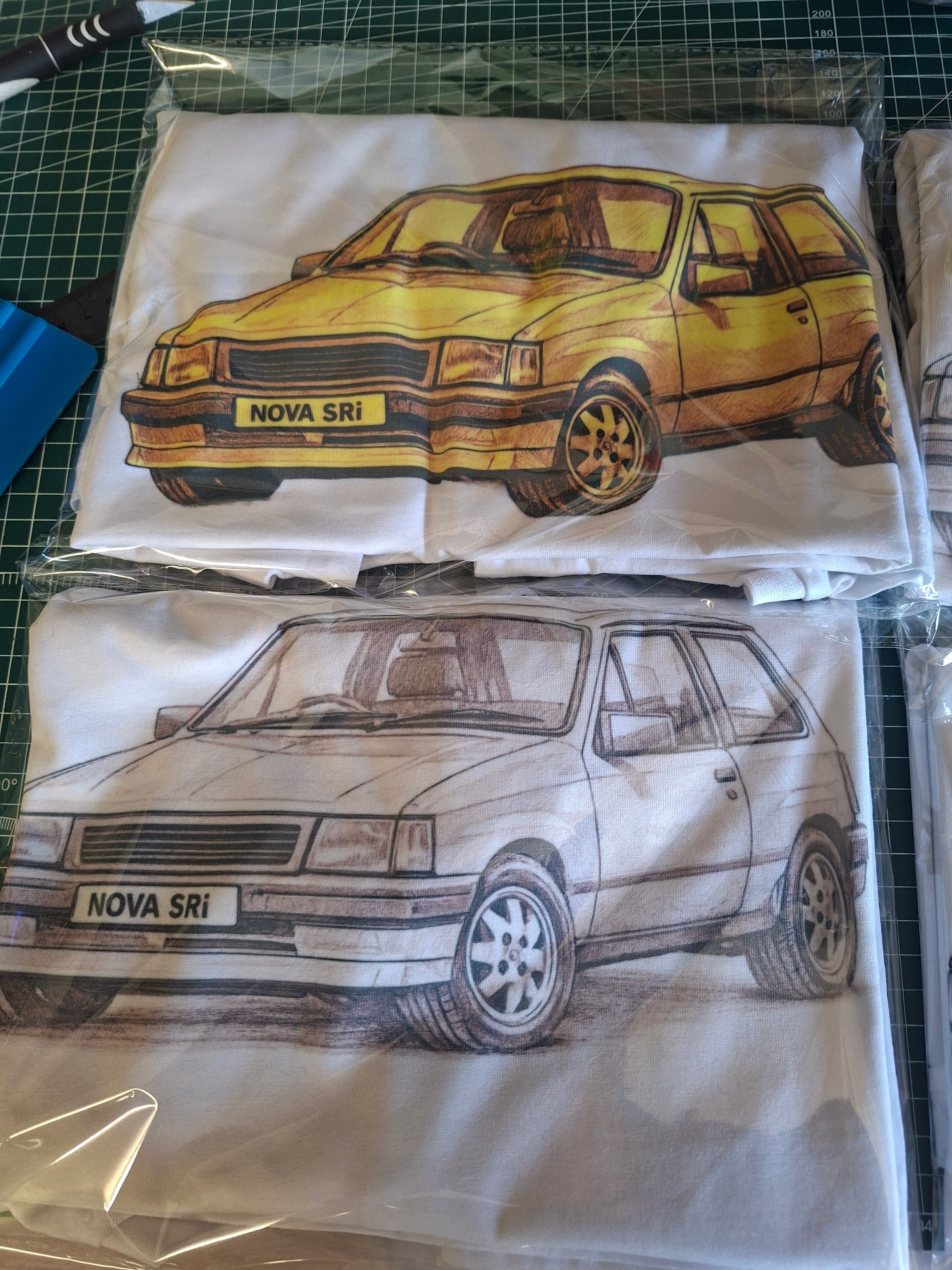 T SHIRT
